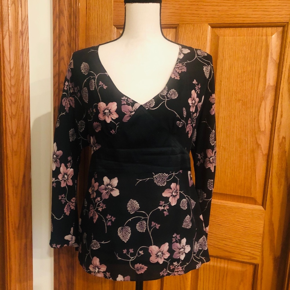 Nine West Blouse size M